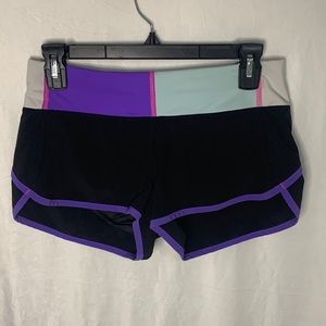 lululemon shorts size 4